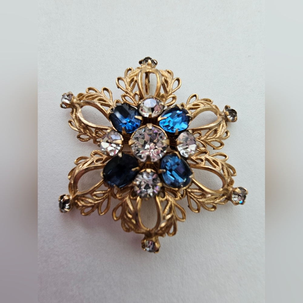 Vintage Signed Scitarelli Blue Rhinestone Starburst Brooch Pendant Filigree